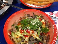 -马路边边串串香(苗栗路店)