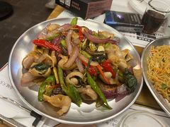 炒鱼扣-后街佬·炭火鲜鱼杂(南城店)