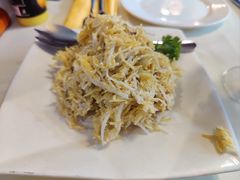 男孩沙拉-老井俄式餐厅