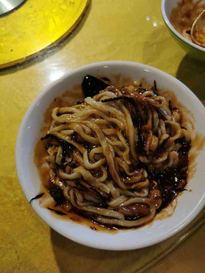 陶记(北坞店)-"从北坞公园游完回家,正好路过这家餐厅,赶.