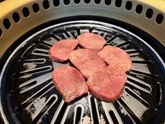 -炼火烤肉店