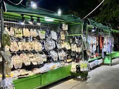 -三亚火车头万人海鲜广场