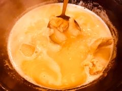 -鲜入围煮花胶鸡海鲜火锅