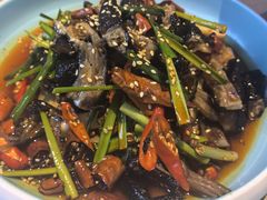 -有红鸡毛店·川菜(建设路店)