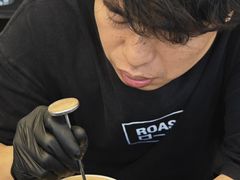 -Roast8ry Coffee Lab