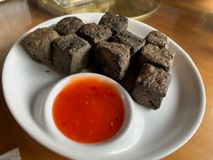 -芦茨金富饭庄·25年老字号·专做稻草鸡