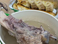 -周震馄饨