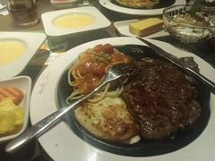 -豪客来牛排(空港华联店)