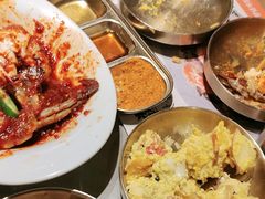 -草家酱蟹炭火烤肉店(珲春南路一店)