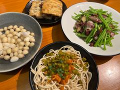 热干面-莲餐厅·湖北菜·藕汤是头牌(愚园路店)