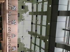 -蓬客精品酒店(南山海岸城购物中心店)