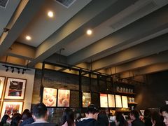-星巴克(镇江丹阳金鹰天地店)