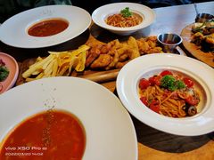 -百好乐宠物友好餐厅(朝外大街店)