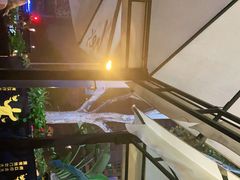 -何师烧烤·香辣蟹·川菜·30年老品牌(太古里旗舰店)