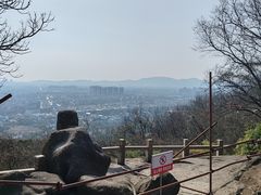 -灵岩山风景区