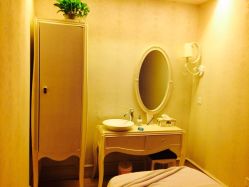 点击看大图 东方美美容SPA会馆(淮海旗舰店)-海茱雅科技健康美容