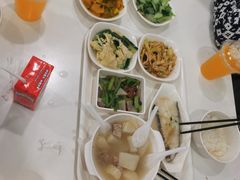 -浦东图书馆读者餐厅