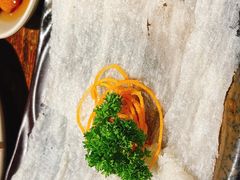 -老牌坊云南鱼豆花火锅(爱建店)