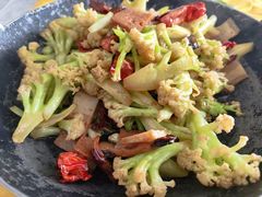 -天天向上素食餐厅(五台山店)