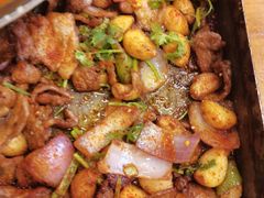 -老东镇啤酒屋海鲜加工·蒸汽海鲜·海鲜烧烤(台东店)