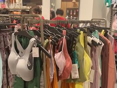 -东荟城名店仓