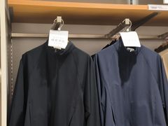 -优衣库(上海金桥国际商业广场店)