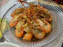 -肥肥虾庄·金牌油焖大虾(首义路店)