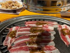 -唯成•韩国炭火烤肉 유성고기