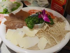 百叶-密友回转自助火锅(世茂国际广场店)