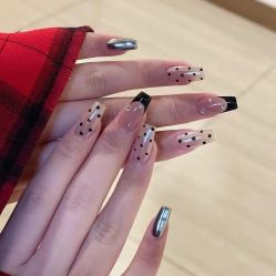 -M·X Nail日式美甲美睫