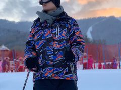-亚布力新体委滑雪场