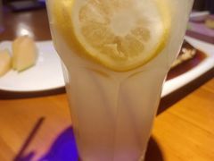 -钳小厨疯味1987肉蟹煲(美一城广场店)