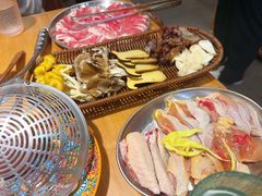 -洱火云南酸菜牛肉火锅(石景山当代商城店)