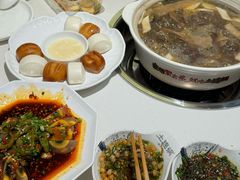 -土连锅·现熬养生汤锅(梁家巷店)