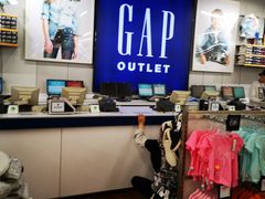 -GAP(王府井奥莱·香江小镇店)