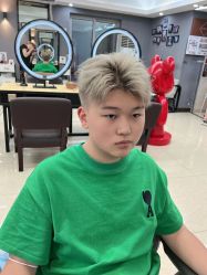 -藤野造型·烫发染发