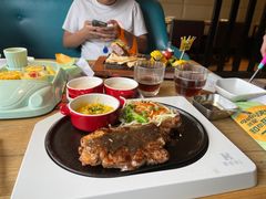 -豪客来牛排(人民东路店)