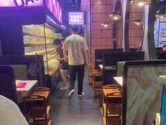 -佰人王串串香火锅(洋珠巷店)