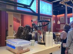 -八二小区抄手(龙湖上城天街店)