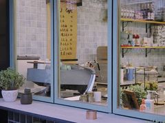 -尤加利咖啡馆