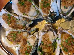 -三亚火车头万人海鲜广场