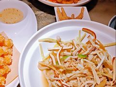 香干韭芽肉丝-東大方(海宁海昌路店)