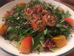 亚麻籽藜麦大虾沙拉-COMMUNE幻师(上邦百汇城店)