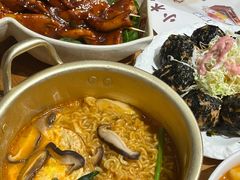 -冰川冷面·延边菜·炭烤串(观前店)