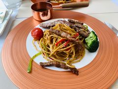 -神秘先生西餐酒廊