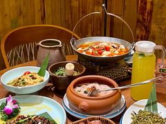 -老滇山寨•云南特色菜•地方菜•民族风情歌舞表演(金碧店)