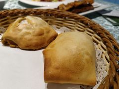 馕坑烤包子-巴扎美食·新疆菜·西域歌舞表演餐厅(新疆大厦店)