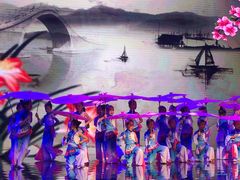 -小荧星艺校(浦东中环分校)