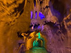 -泰安地下龙宫景区