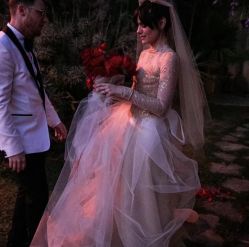 -Vera Wang婚纱礼服旗舰店